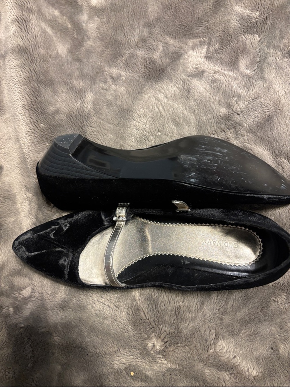 Old Navy Black Velvet Pointed Flats with Silver Accent Strap Gently worn once